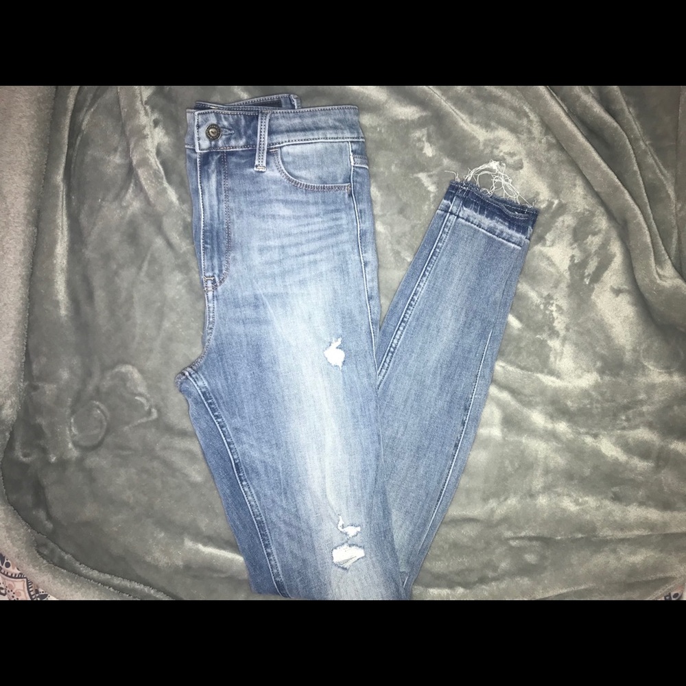 Hollister high waisted skinny jeans